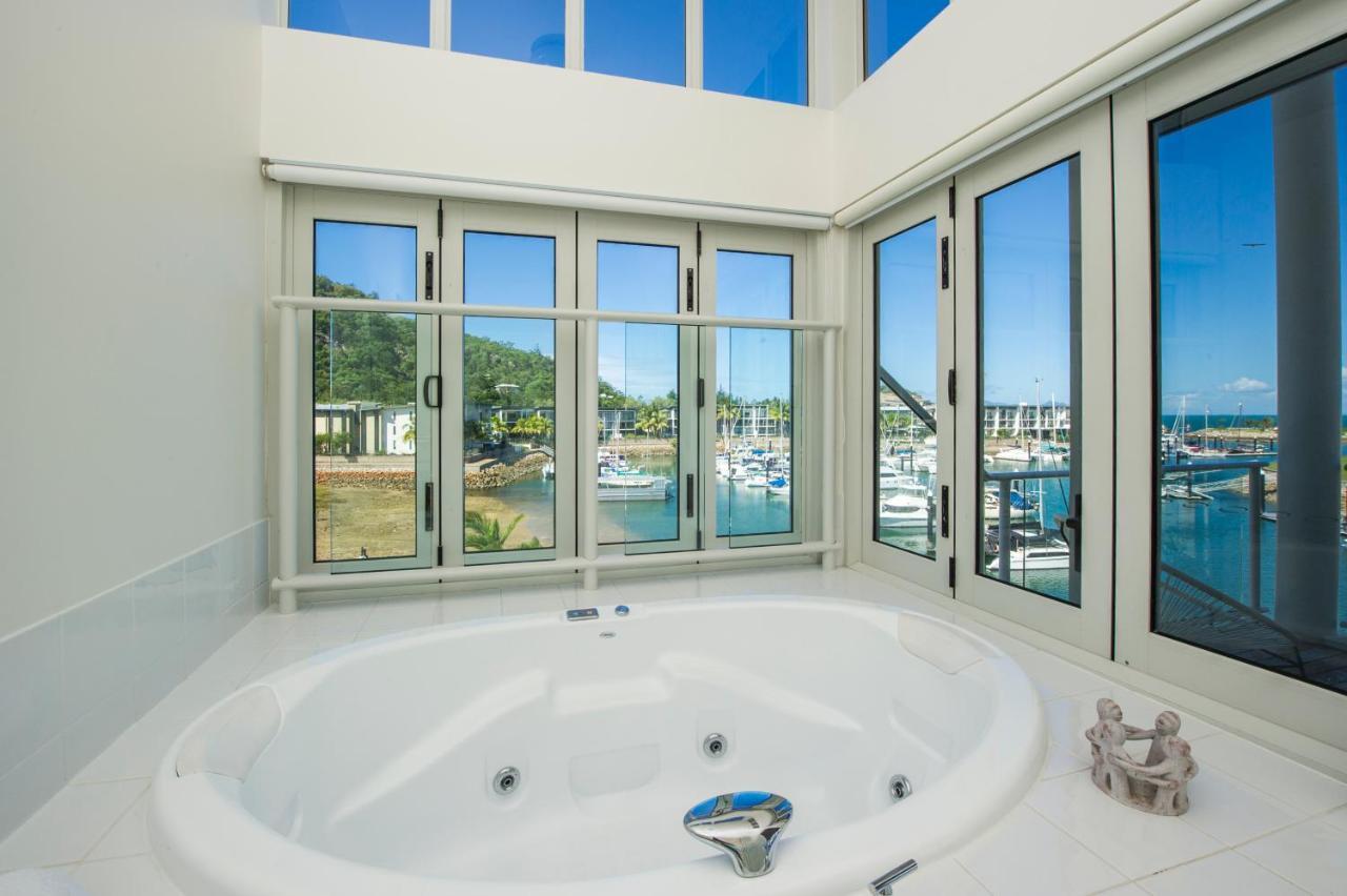 Beachside Magnetic Harbour Apartments Nelly Bay Buitenkant foto