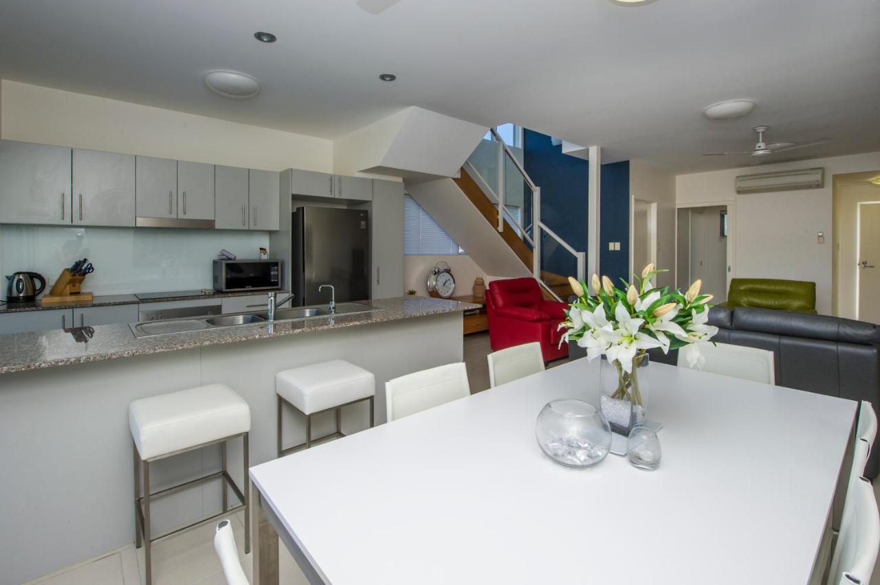 Beachside Magnetic Harbour Apartments Nelly Bay Buitenkant foto