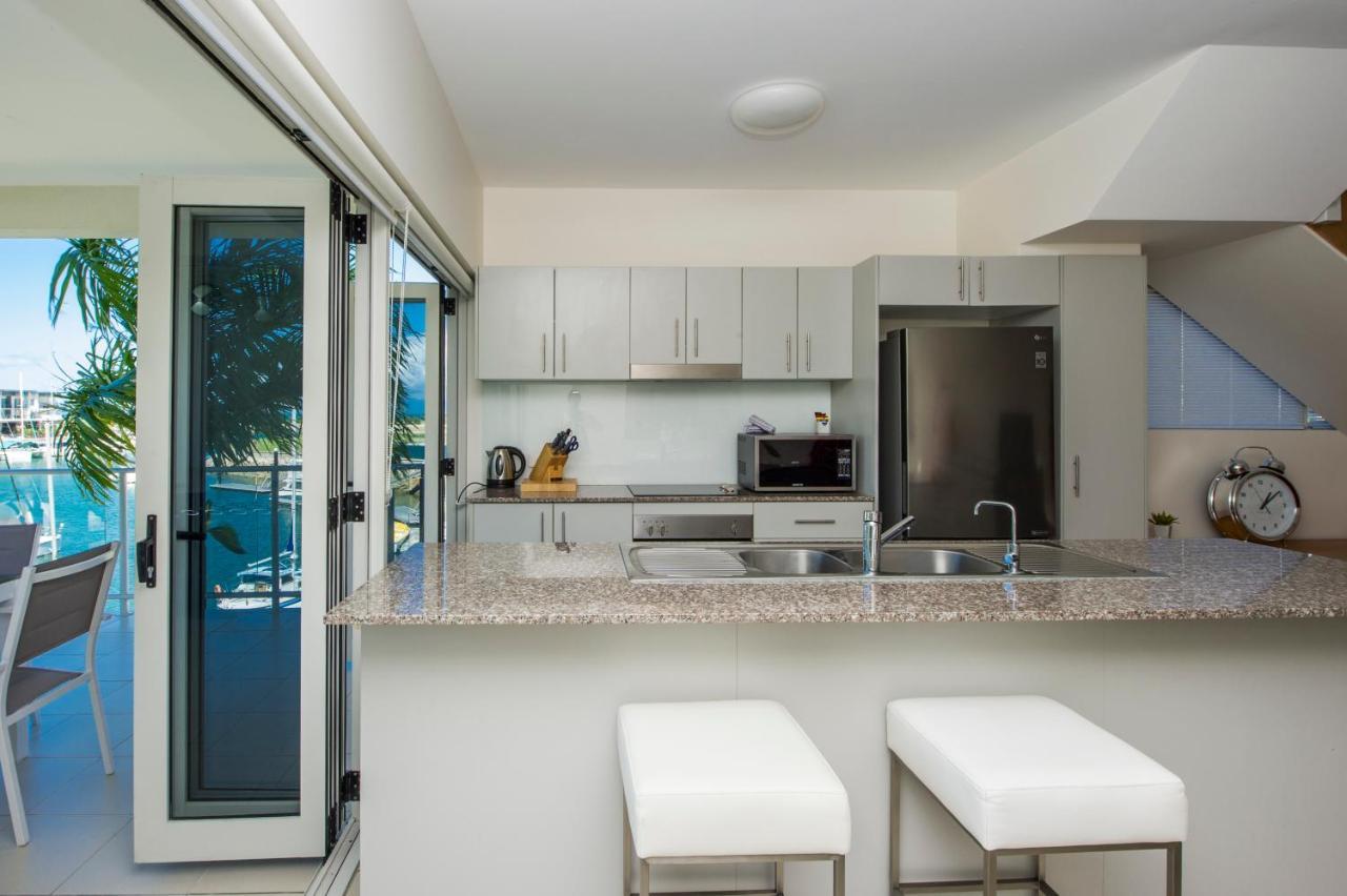 Beachside Magnetic Harbour Apartments Nelly Bay Buitenkant foto