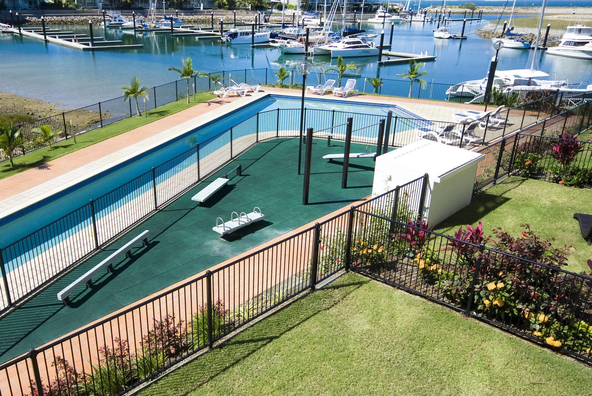 Beachside Magnetic Harbour Apartments Nelly Bay Buitenkant foto