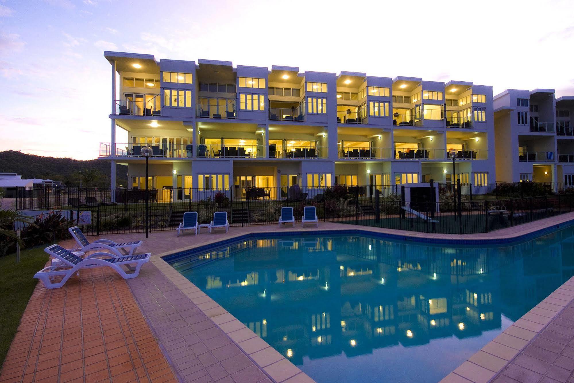 Beachside Magnetic Harbour Apartments Nelly Bay Buitenkant foto